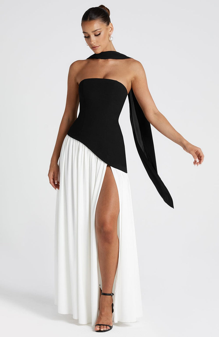 Mali Maxi Dress - Black/White