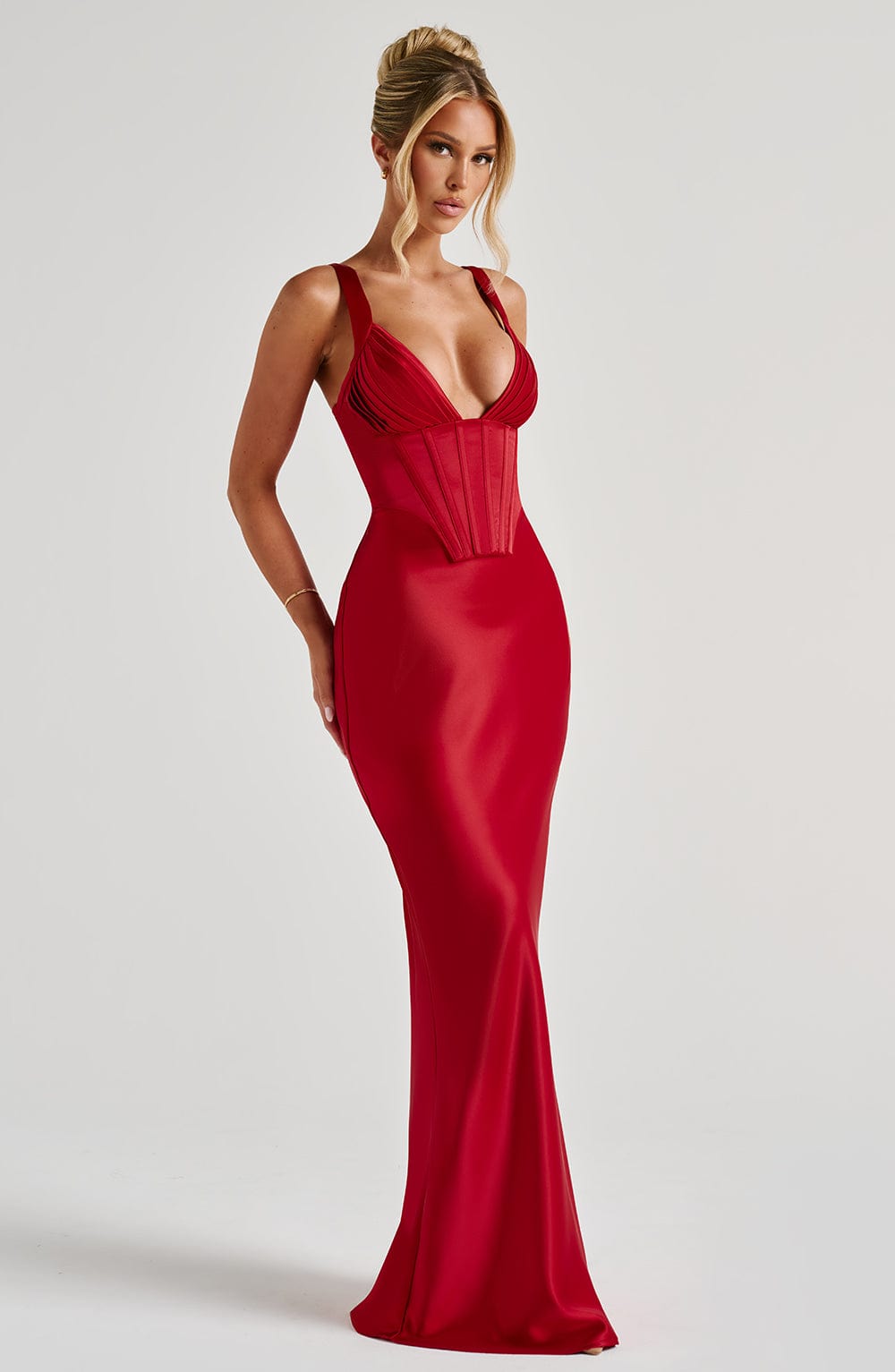 Chic Maxi Dress - Red